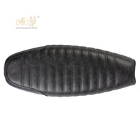 The Sella Slim Short leather seat for the Triumph Liquid Cooled Twins